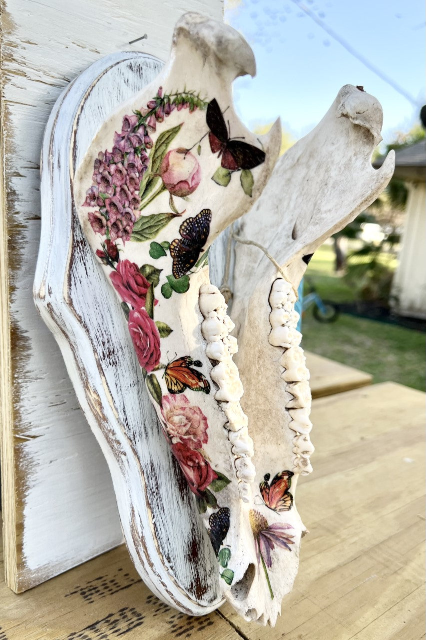 Floral Decopauged Hog Jaw