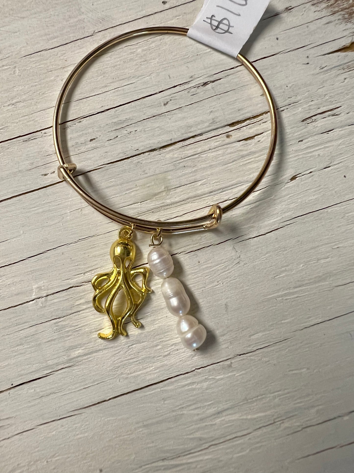 Golden Shell Bracelet