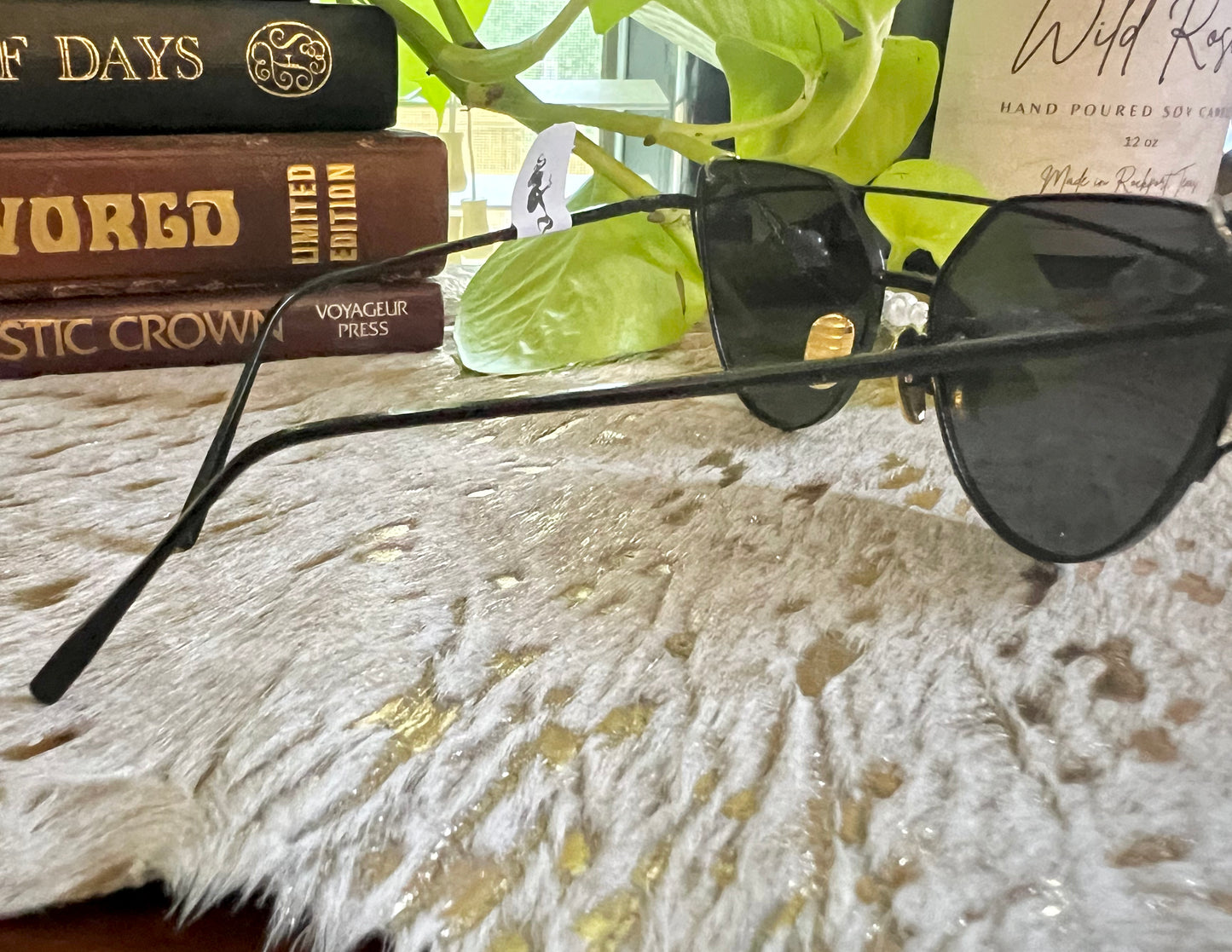 Black Pearly Gypsy Glasses