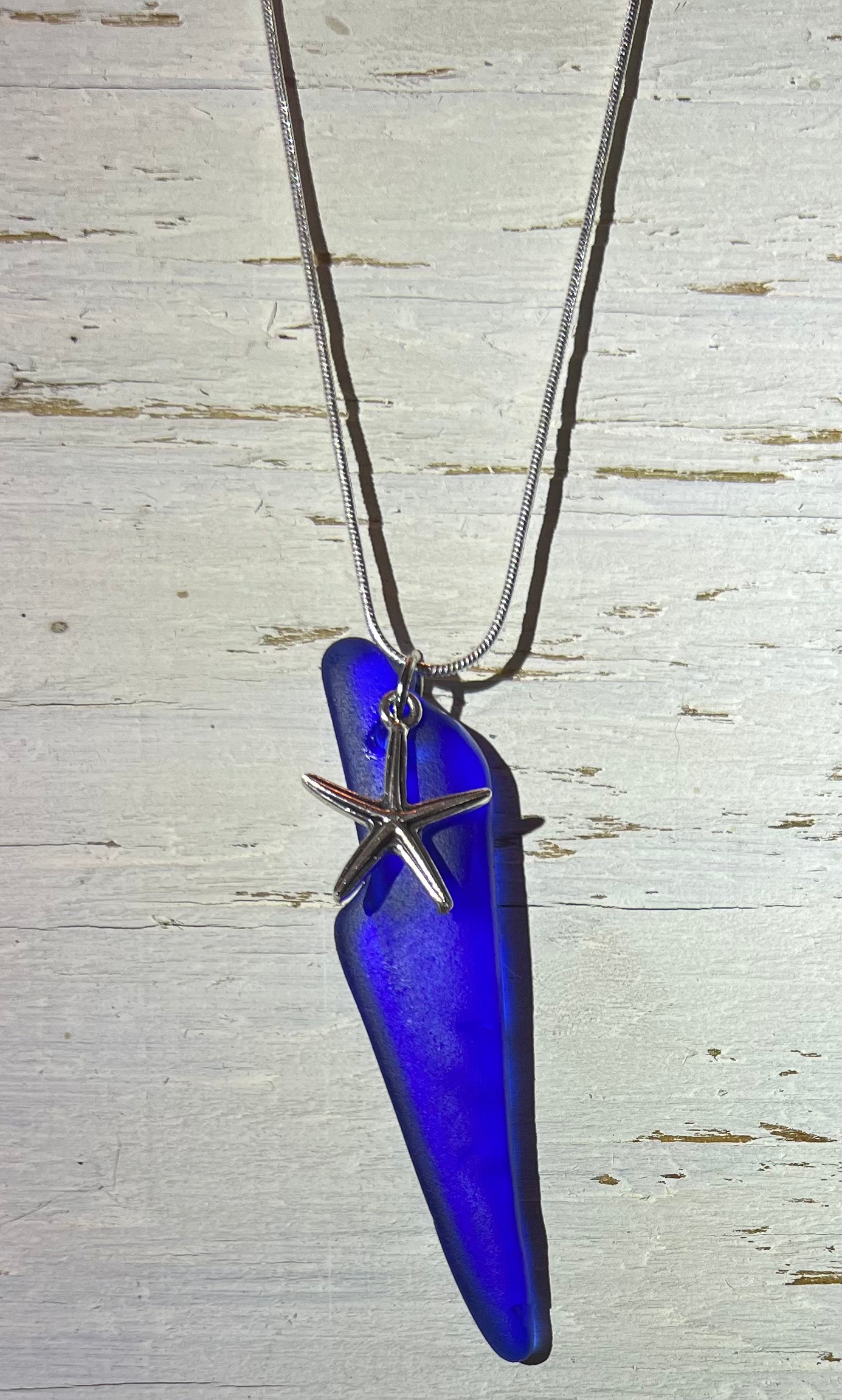 Dark Blue Dangle Necklace